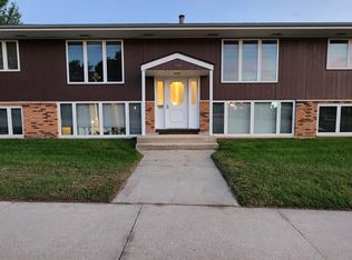 1722 41st St NW #4, Rochester, MN 55901