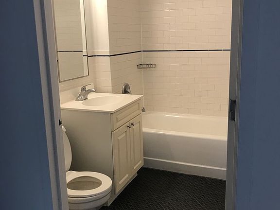 5th image of 318 W 117th St APT 2Y