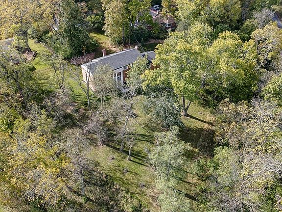 4th image of 3494 McFarlan Woods Dr