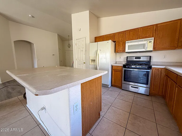 1330 E Santa Fiore St — Photo 15