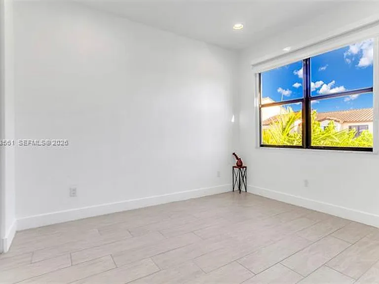 20919 NW 1st Dr #Townhouse 20919 — Photo 26
