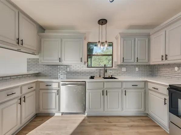 123 Chaperial Rd, Corsicana, TX 75110