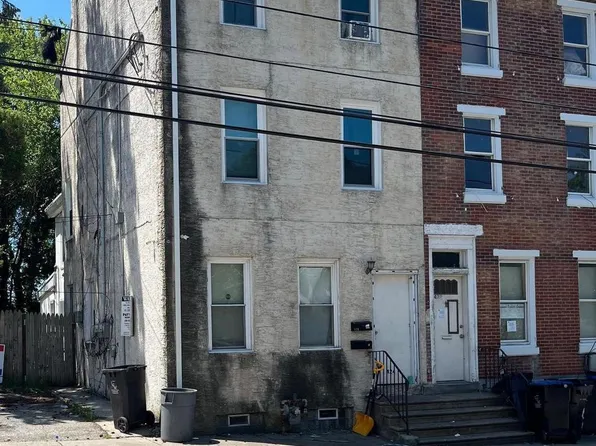 424 E Marshall St, Norristown, PA 19401