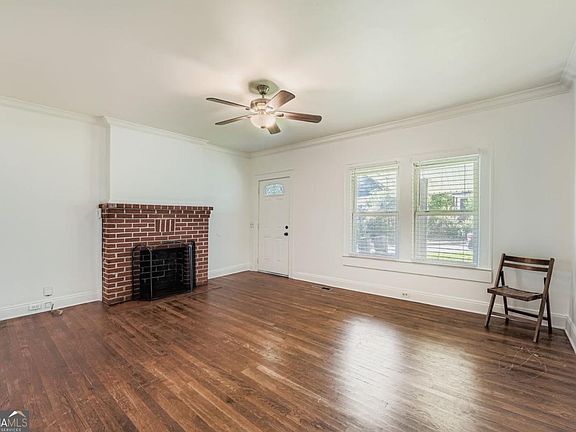 2nd image of 511 Walnut St