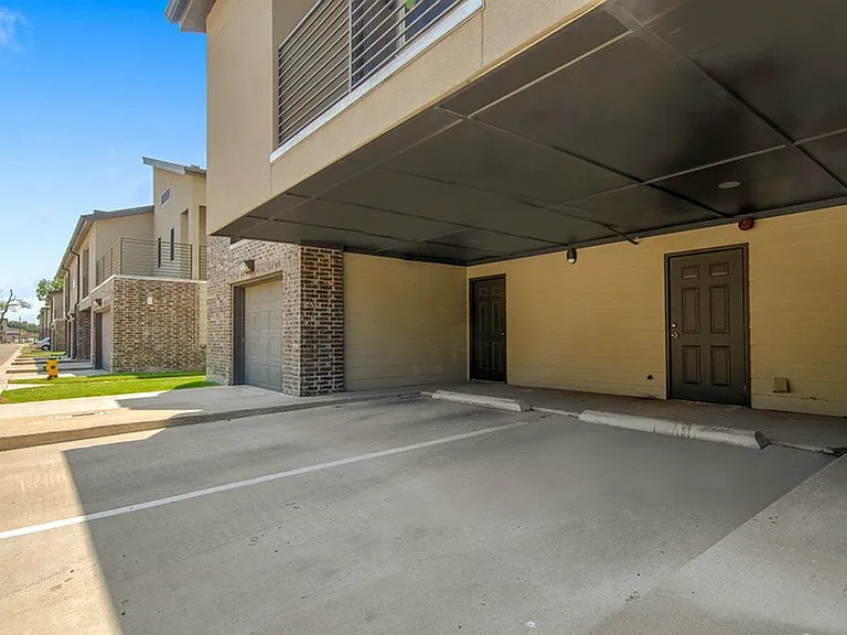 Tinsley Place — Photo 11