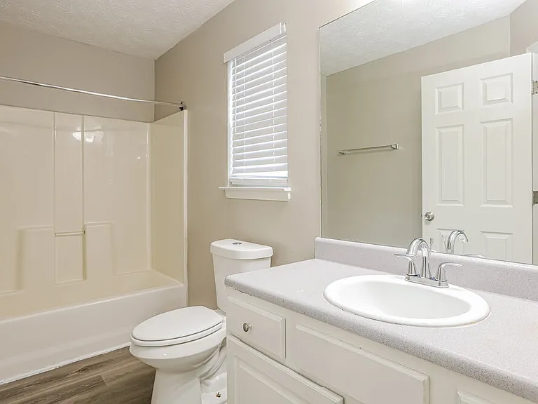 54 Virginia Heights Dr — Photo 14