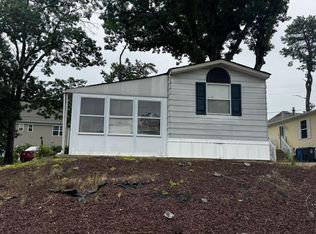 100 Roberts Rd, Toms River, NJ 08755