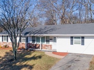 82 Thomas St, Brockton, MA 02302