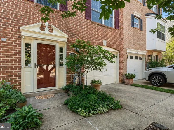 1114 Brassie Ct, Arnold, MD 21012