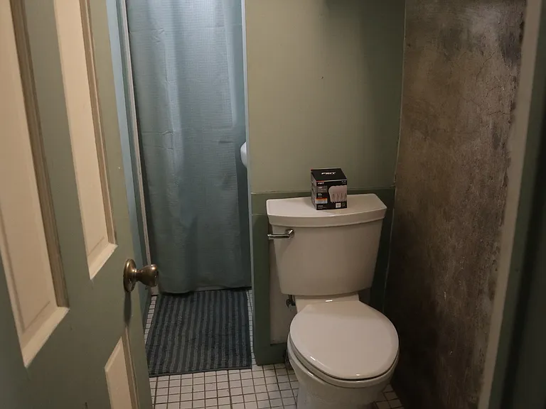 402 University Ave #2 — Photo 14