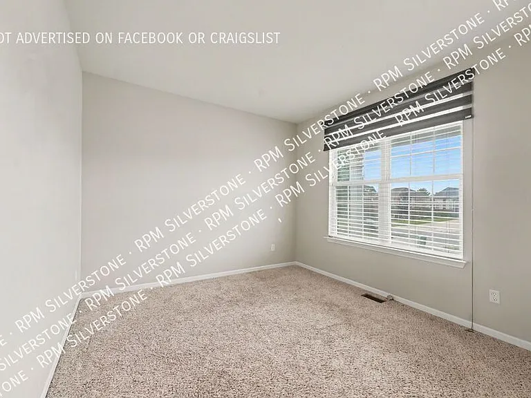 1235 Ardmore Ct — Photo 12