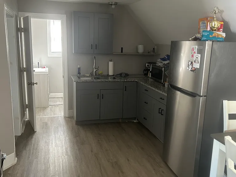 138 Avon St #2 — Photo 5