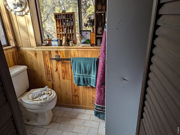 3rd image of 9400 Canal Rd