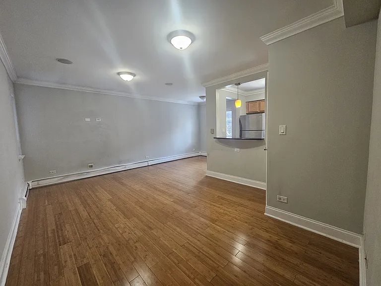5454 Everett — Photo 26