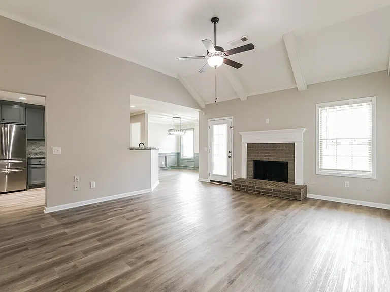 844 Pinnacle Dr — Photo 6