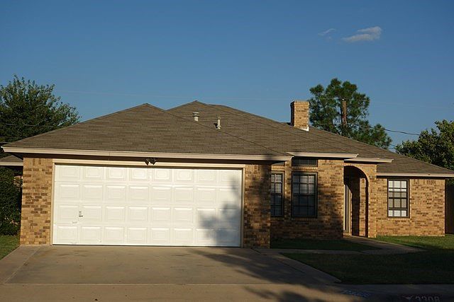 1st image of 3308 Claremont Dr