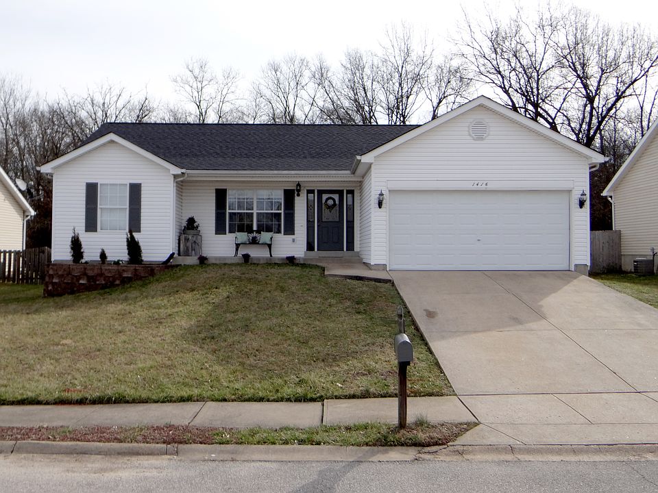 1st image of 1416 Riverwood Dr