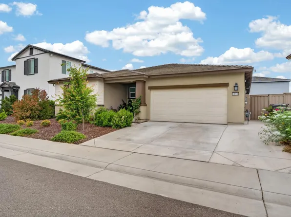 4041 Expedition Ln, Roseville, CA 95747