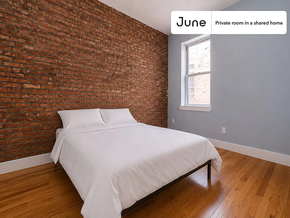 886 Jefferson Ave #B