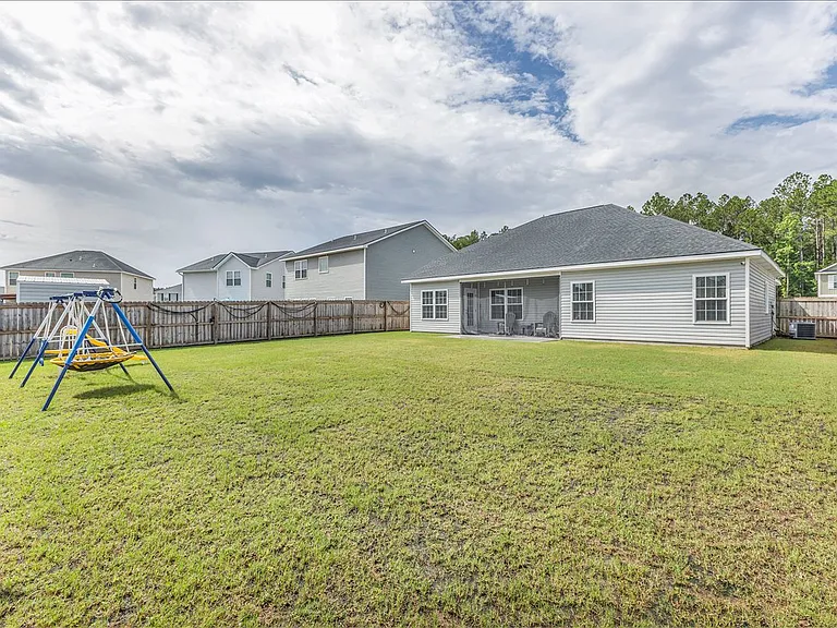 36 Herty Ln — Photo 45