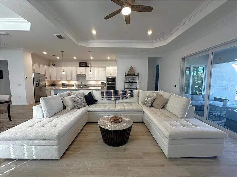 25222 Keygrass Ct — Photo 10