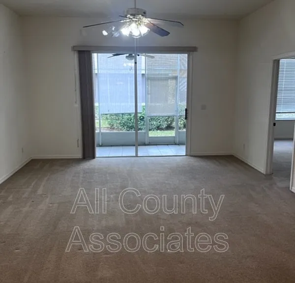 12147 Putter Green Ct — Photo 6