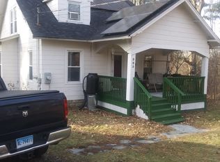 555 Old Laurel Hill Rd, Norwich, CT 06360