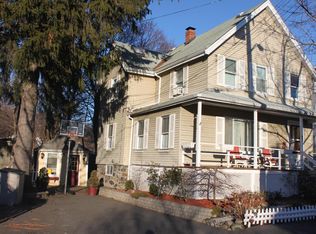 47 Sanford St, Melrose, MA 02176