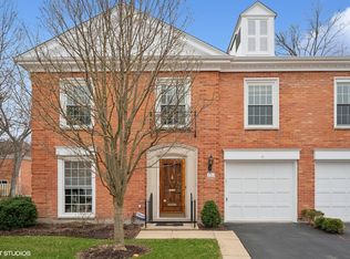 731 Lexington Ct, Northbrook, IL 60062