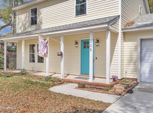 205 Hickory Knoll Rd, Wilmington, NC 28409
