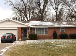 12 Fairlane Dr, Collinsville, IL 62234