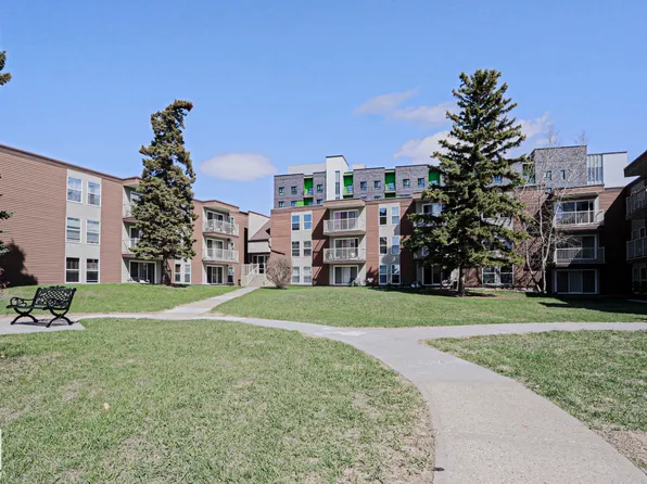 7220 144th Ave NW #118, Edmonton, AB T5C 3E4