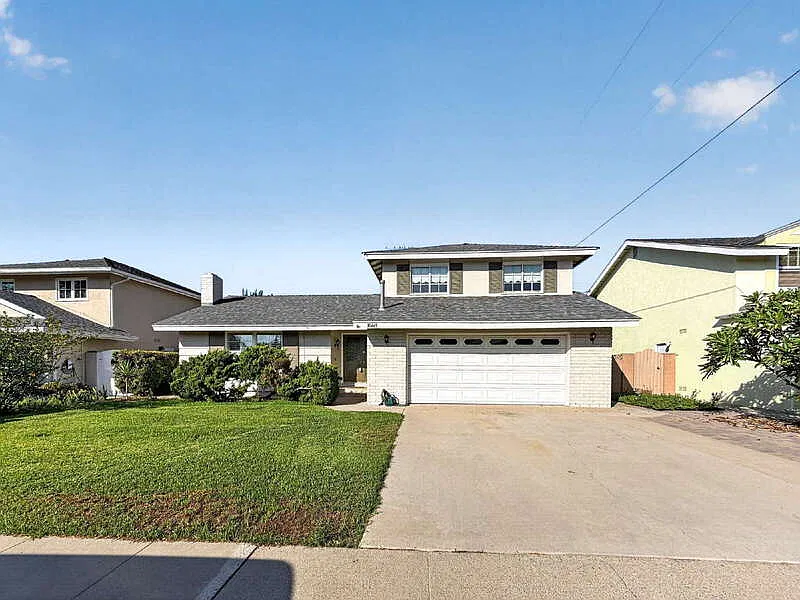 10469 Gregory Cir