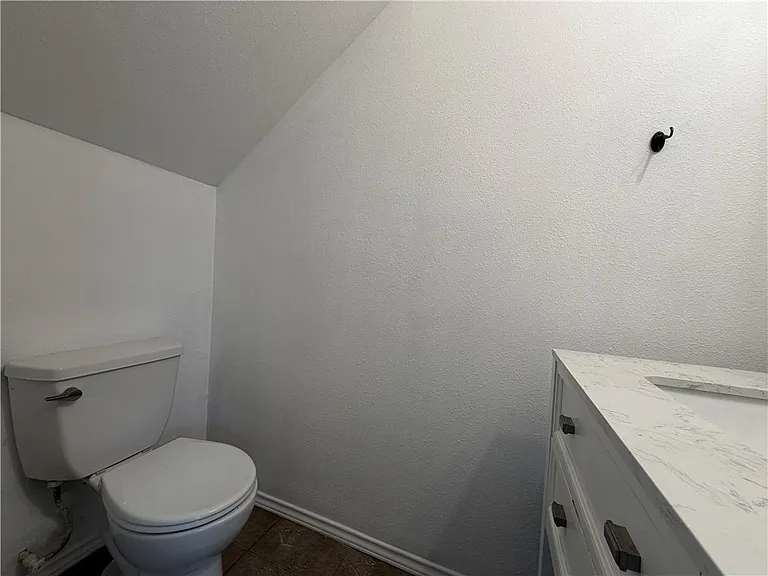 5509 Candace St — Photo 4