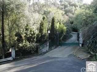 3060 Descending Dr, La Puente, CA 91745
