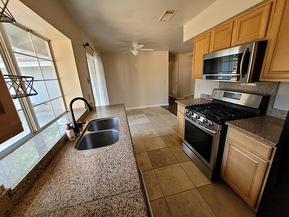2nd image of 8918 Phoenix Ave