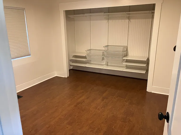 4802 Converse St — Photo 2
