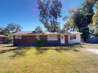 124 Francis Ave, Swainsboro, GA 30401