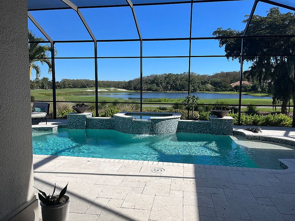 2nd image of 11946 Hedgestone Ct
