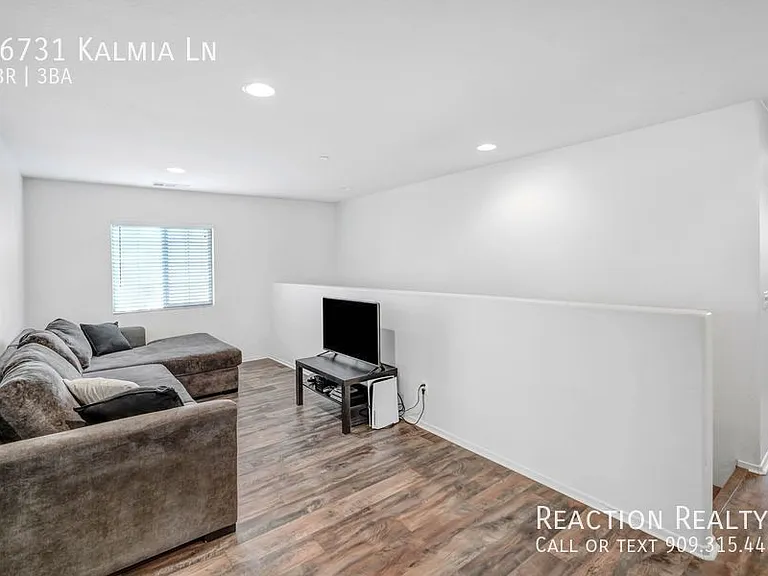 16731 Kalmia Ln — Photo 9