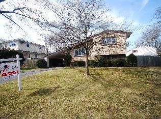 133 Tudor Rd, Centereach, NY 11720