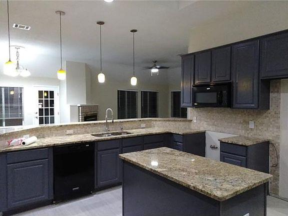5th image of 16508 Denise Dr