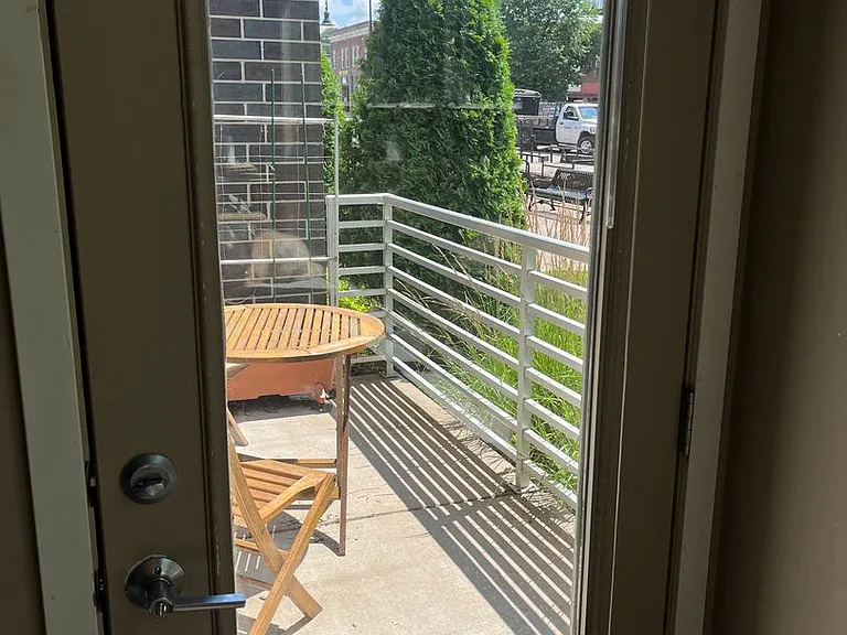 312 Wisconsin St — Photo 15