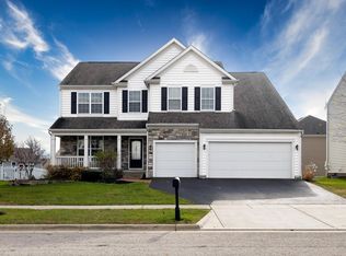 1411 Scotsman Dr, Grove City, OH 43123
