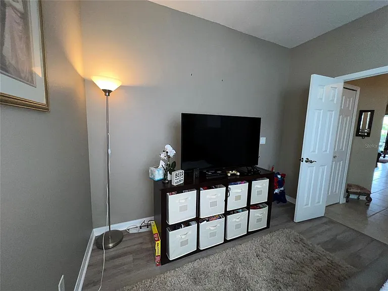 2522 Oswego Dr — Photo 19