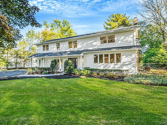 3rd image of 36 Delmar Lane