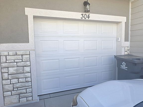 Unit Garage