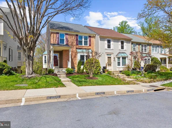 8666 Manahan Dr, Ellicott City, MD 21043