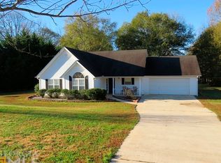 82 Brannon Dr, Hoschton, GA 30548