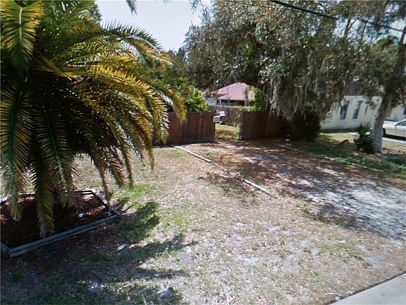 4th image of 3815 17th Ave S